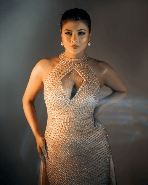 Mumtaheena Toya